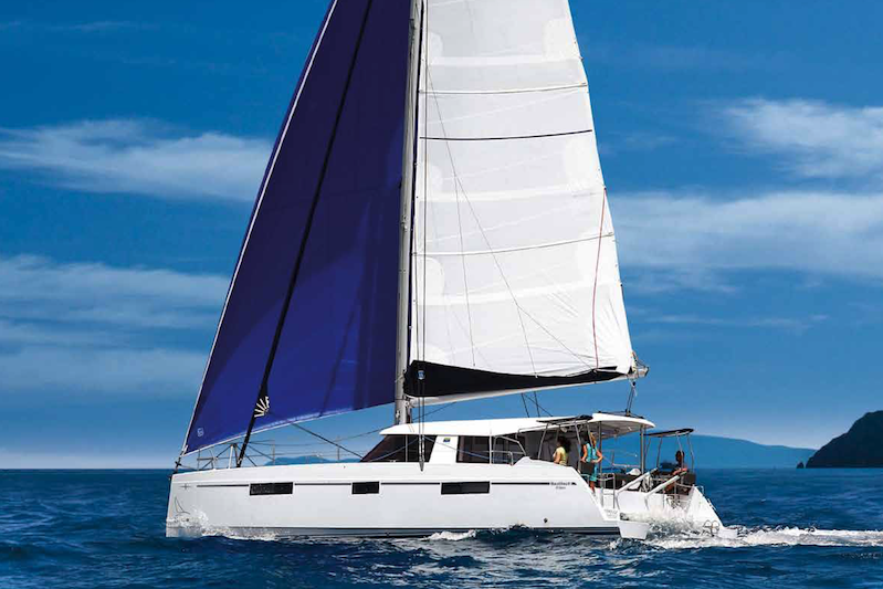 1 Nautitech40Open Navegando PpBr